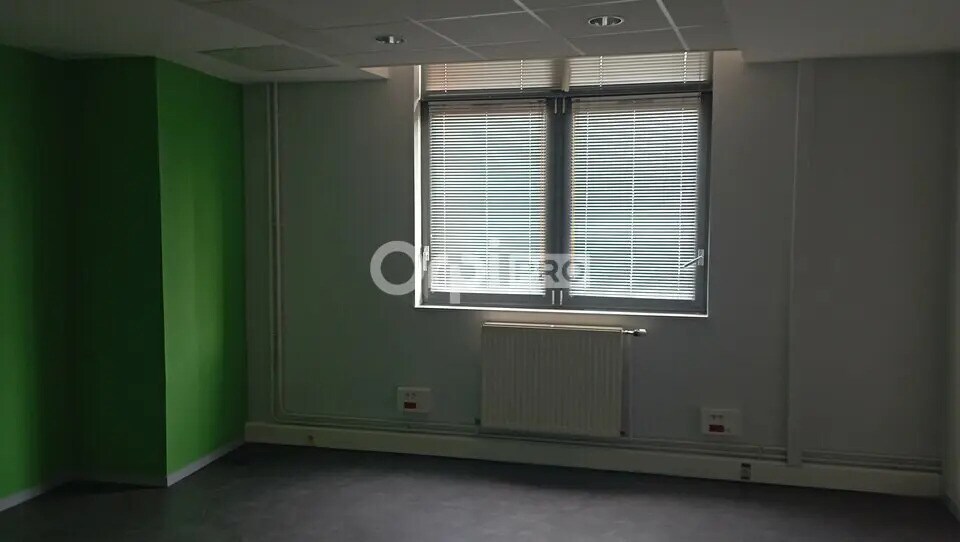 Bureau dans Reims à louer - Photo de l’immeuble – Image 2 sur 7