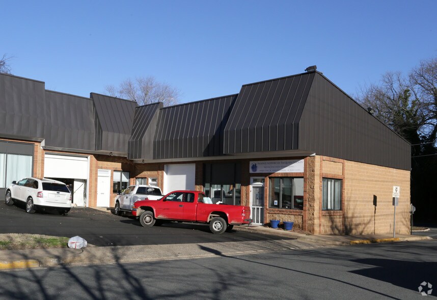 40 N 5th St, Warrenton, VA à vendre - Photo de l’immeuble – Image 2 sur 6