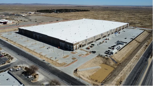 Plus de détails pour 46955 45th St W, Lancaster, CA - Industriel/Logistique à louer