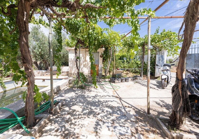 Terrain dans La Zubia à vendre - Photo de l’immeuble – Image 3 sur 32