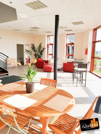 Plus de détails pour Bureau à louer