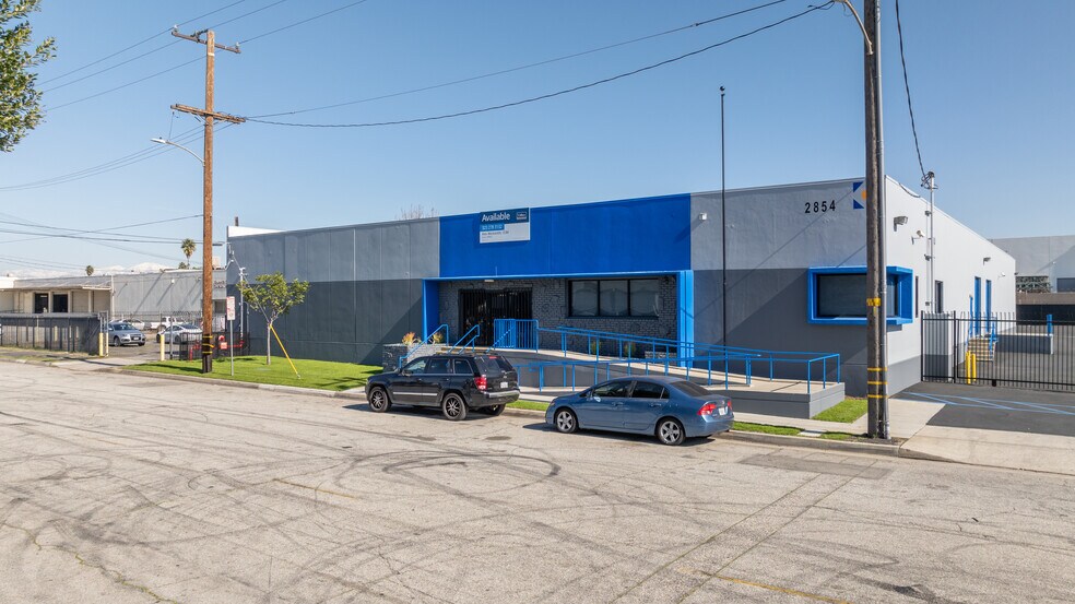 2854-2856 Supply Ave, Commerce, CA à vendre - Photo principale – Image 1 sur 11