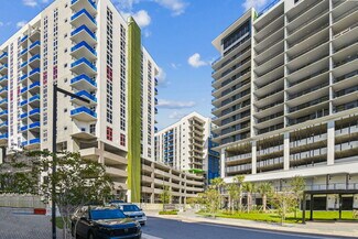 Plus de détails pour 101 Main St N, Saint Petersburg, FL - Local commercial à louer