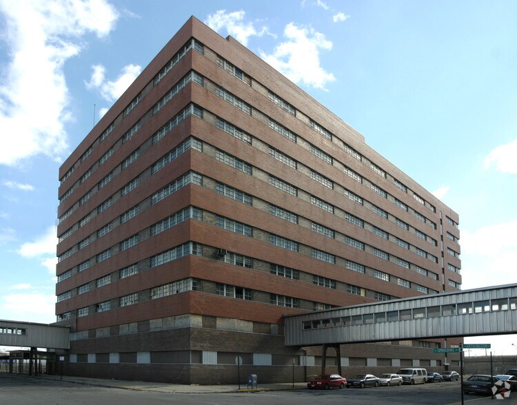 3245 W Arthington St, Chicago, IL à vendre - Photo de l’immeuble – Image 2 sur 16