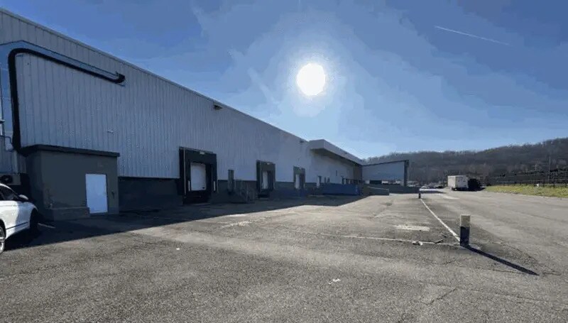 Industriel/Logistique dans Saint-Quentin-Fallavier à vendre - Photo de l’immeuble – Image 2 sur 13