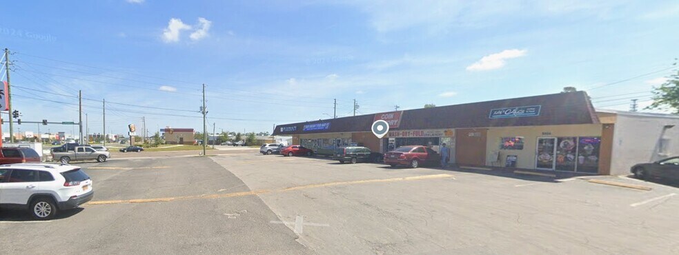 5016 US Highway 19, New Port Richey, FL à louer - Photo de l’immeuble – Image 3 sur 3