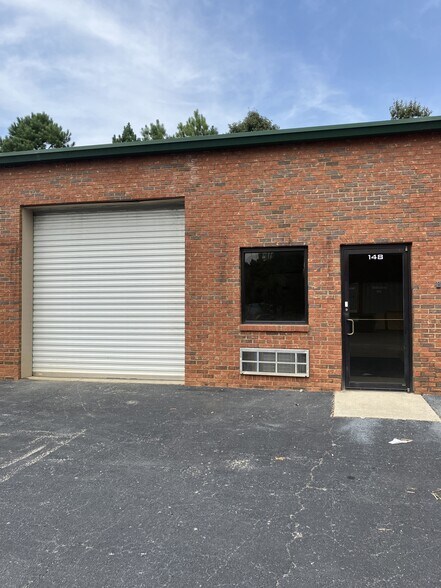 130 Pearl Industrial Ave, Hoschton, GA à louer - Photo de l’immeuble – Image 2 sur 4
