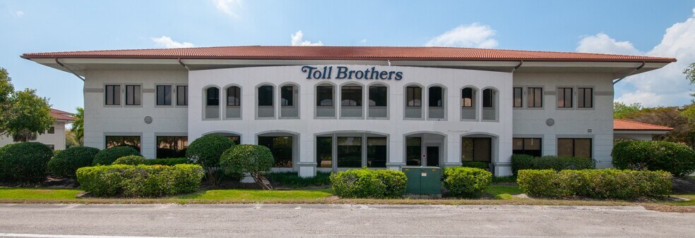 24211 Walden Center Dr, Estero, FL à louer - Photo de l’immeuble – Image 1 sur 6