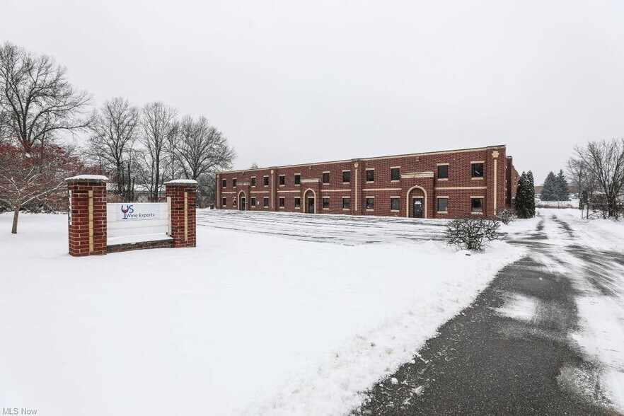 4699 Loomis Pky, Ravenna, OH à louer - Photo de l’immeuble – Image 1 sur 6