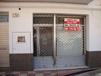 Plus de détails pour Local commercial à louer