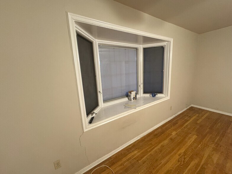 10811 Amigo Ave, Porter Ranch, CA à vendre - Photo de l’immeuble – Image 2 sur 34