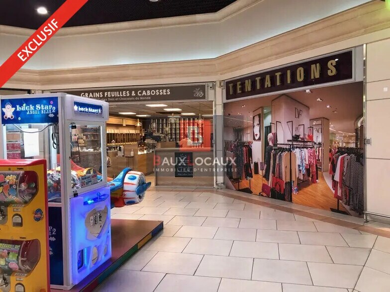 Local commercial dans Avignon à louer - Photo de l’immeuble – Image 2 sur 2