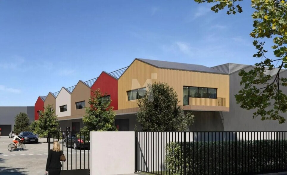 Local d'activités dans Montgeron à vendre - Photo de l’immeuble – Image 2 sur 5