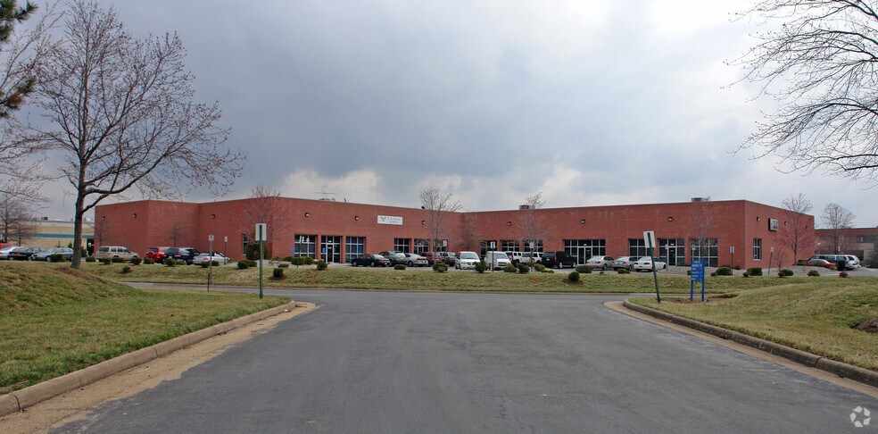 22800 Executive Dr, Dulles Town Center, VA à louer - Photo de l’immeuble – Image 3 sur 6