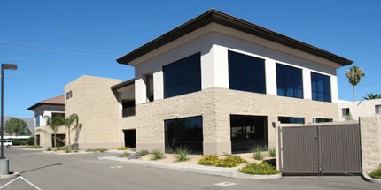 2210 E Fort Lowell Rd, Tucson, AZ à louer Photo de l’immeuble– Image 2 sur 12