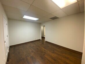 12521 Nacogdoches Rd, San Antonio, TX à louer Photo intérieure– Image 2 sur 17