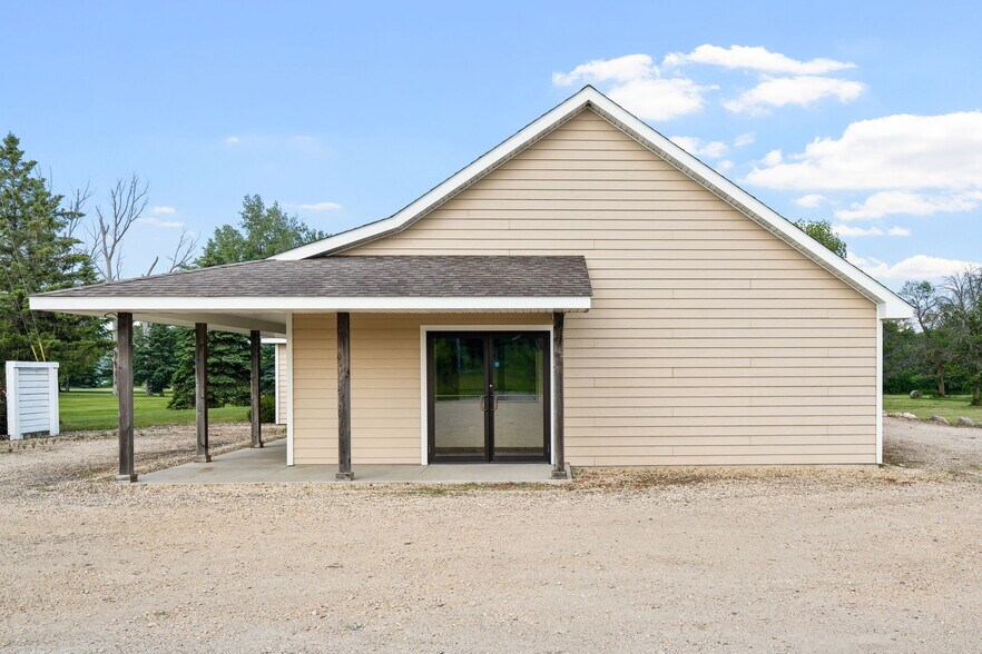 3700 11th Pl NE, Austin, MN à vendre - Photo de l’immeuble – Image 2 sur 53