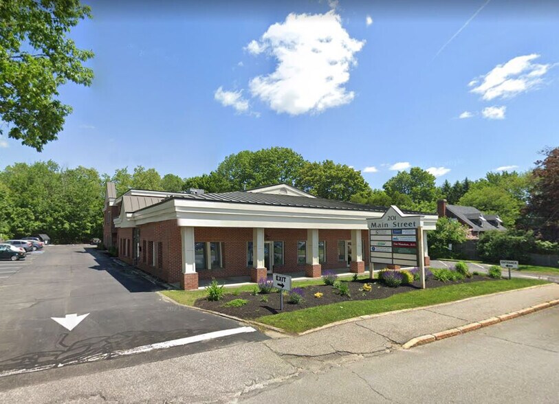201 Main St, Westbrook, ME à louer - Photo principale – Image 1 sur 5