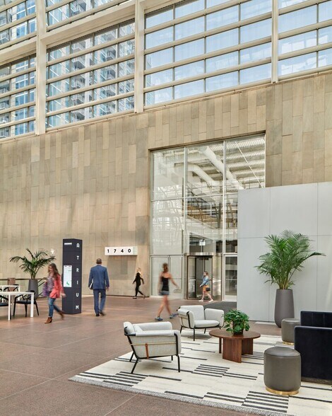 1740 Broadway, Denver, CO à louer - Photo de l’immeuble – Image 3 sur 21