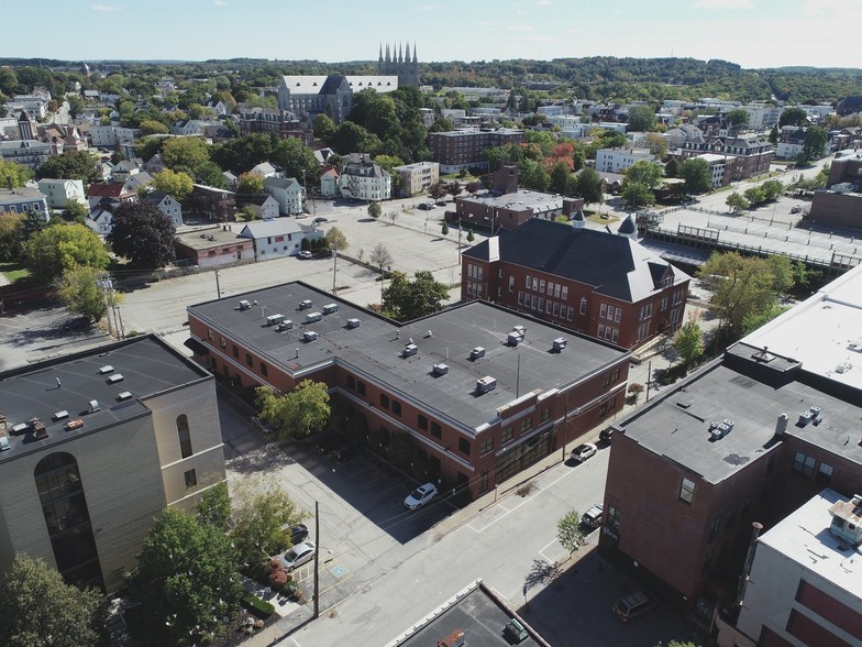 77 Bates St, Lewiston, ME à louer - Aérien – Image 3 sur 8