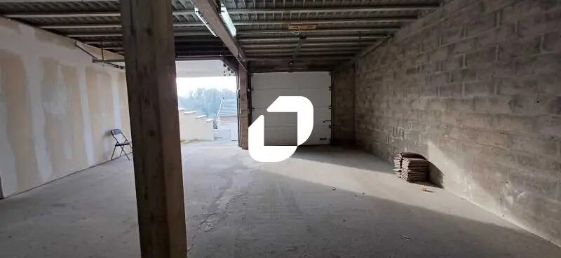 Bureau dans Guerville à louer - Photo intérieure – Image 2 sur 5