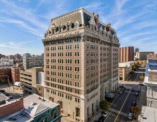 Plus de détails pour 1 E Chase St, Baltimore, MD - Logement à vendre