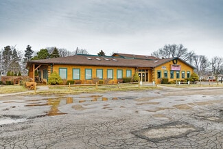Plus de détails pour 2445 W Walworth Rd, Macedon, NY - Local commercial à louer