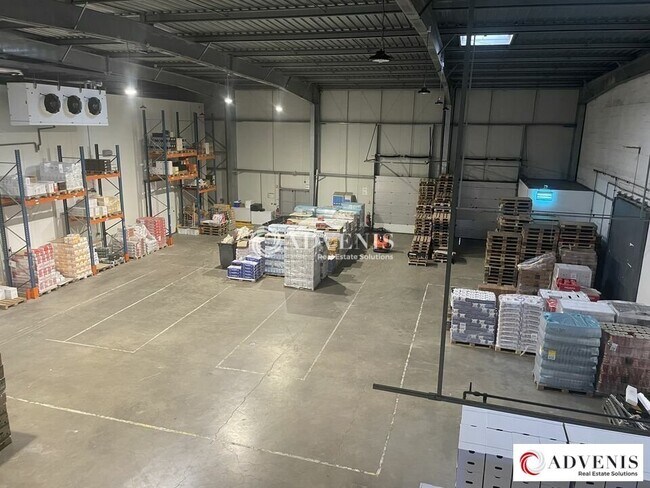 Plus de détails pour Industriel/Logistique à louer