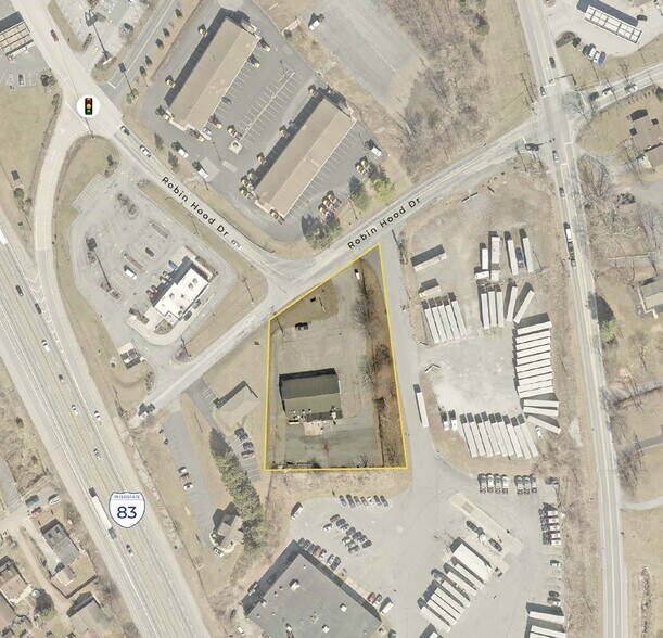 1570 Robinhood Dr, Etters, PA à louer - Photo principale – Image 1 sur 2