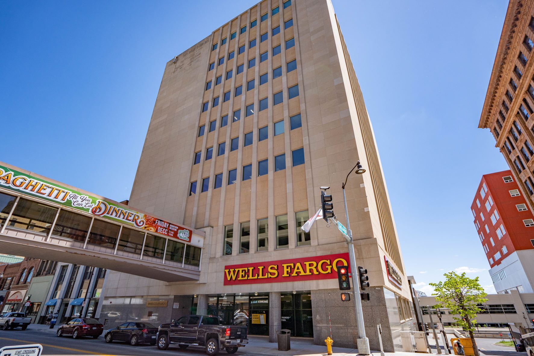 230 W Superior St, Duluth, MN à louer Photo principale– Image 1 sur 17