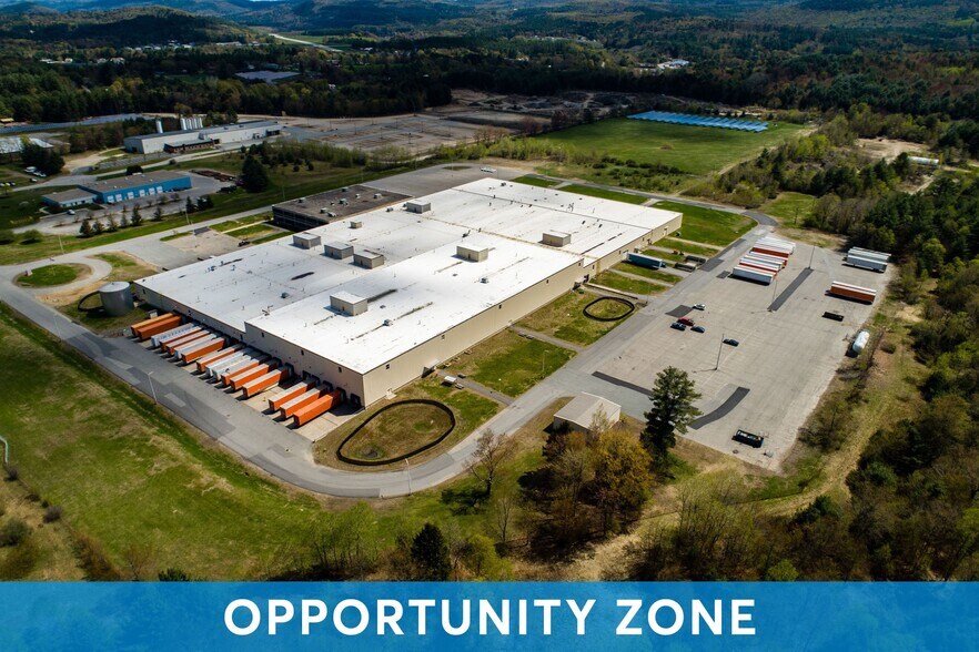36 Precision Dr, North Springfield, VT à louer - Aérien – Image 3 sur 7