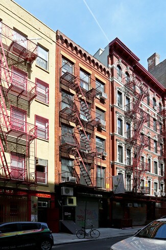 Plus de détails pour 148 Baxter St, New York, NY - Local commercial à louer