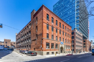 Plus de détails pour 372 Richmond St W, Toronto, ON - Bureau à louer