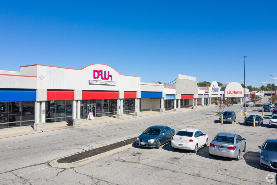 201-285 Midway Blvd, Elyria, OH à louer - Photo de l’immeuble – Image 2 sur 7
