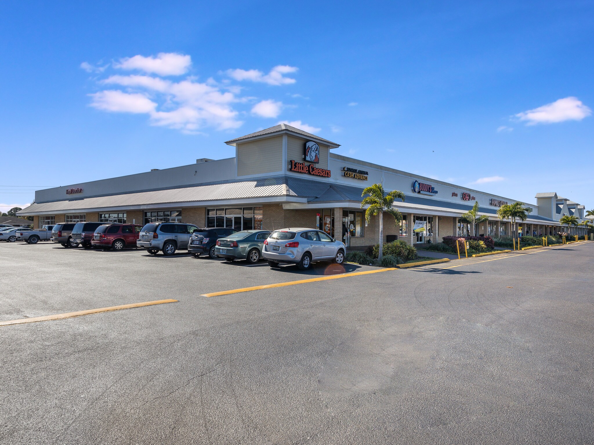 820-900 W Sugarland Hwy, Clewiston, FL à louer Photo de l’immeuble– Image 1 sur 5