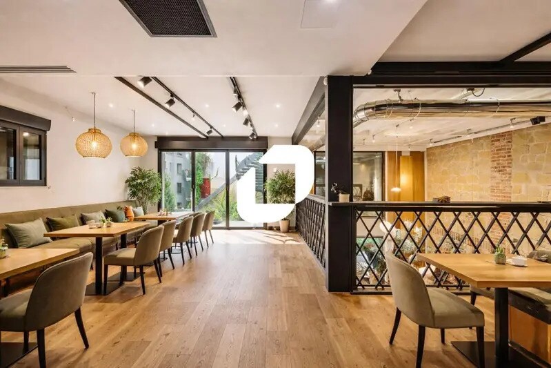 Bureau dans Paris à louer - Photo de l’immeuble – Image 3 sur 7