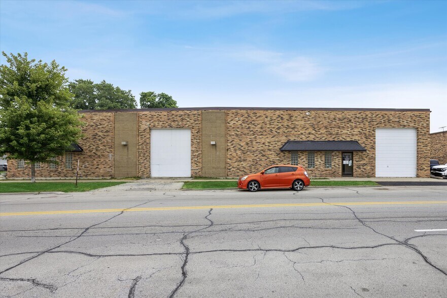 4205-4215 Lawndale Ave, Lyons, IL à vendre - Photo de l’immeuble – Image 2 sur 24