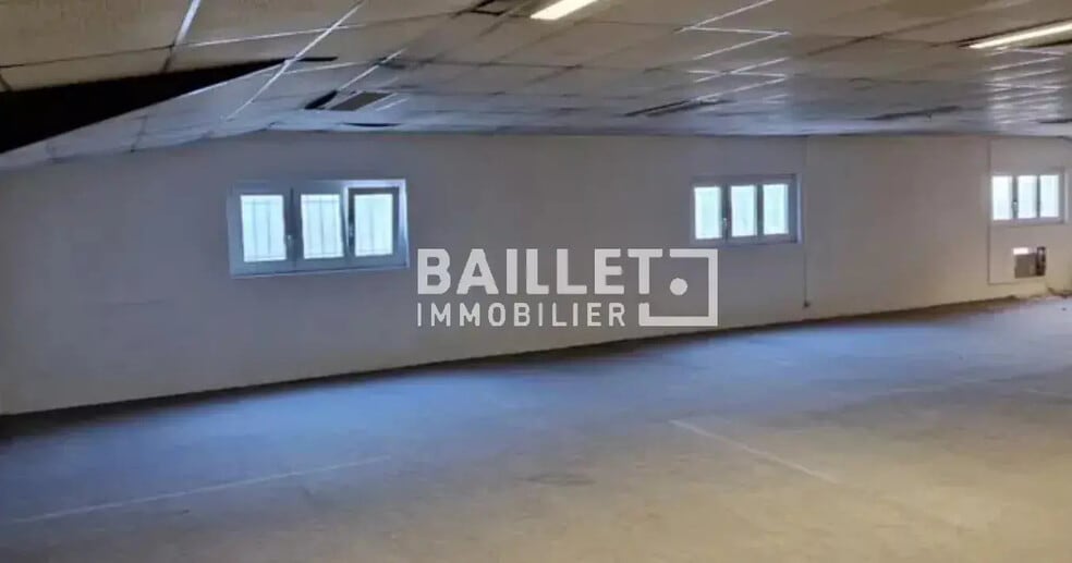 Local commercial dans Mougins à louer - Photo de l’immeuble – Image 3 sur 4