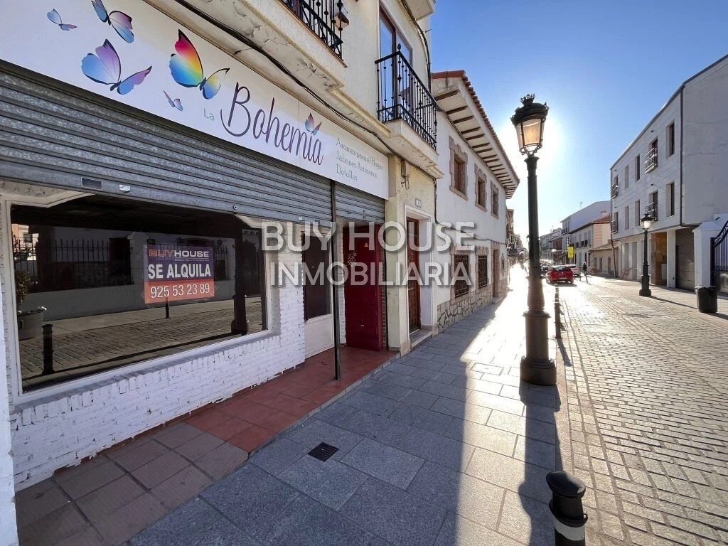 Local commercial dans Illescas, Toledo à louer Photo de l’immeuble– Image 1 sur 6