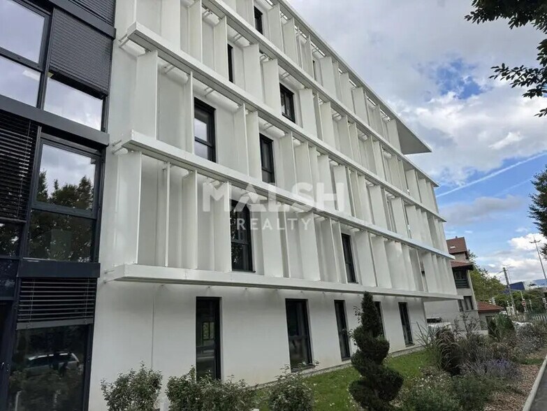 Bureau dans Saint-Étienne à louer - Photo de l’immeuble – Image 1 sur 6