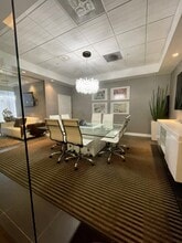 4350-4380 Oakes Rd, Davie, FL à louer Photo intérieure– Image 2 sur 8