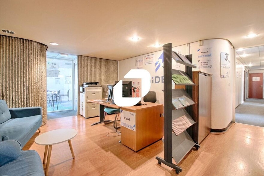Bureau dans Paris à louer - Photo de l’immeuble – Image 3 sur 16