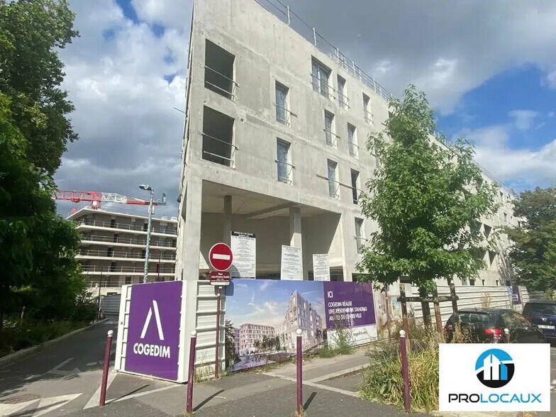 Local commercial dans Bondy à vendre - Photo de l’immeuble – Image 2 sur 3