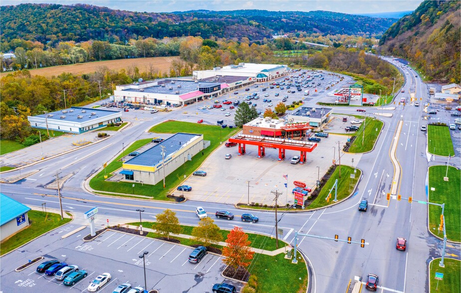 4th St, Huntingdon, PA à louer - Photo de l’immeuble – Image 1 sur 1