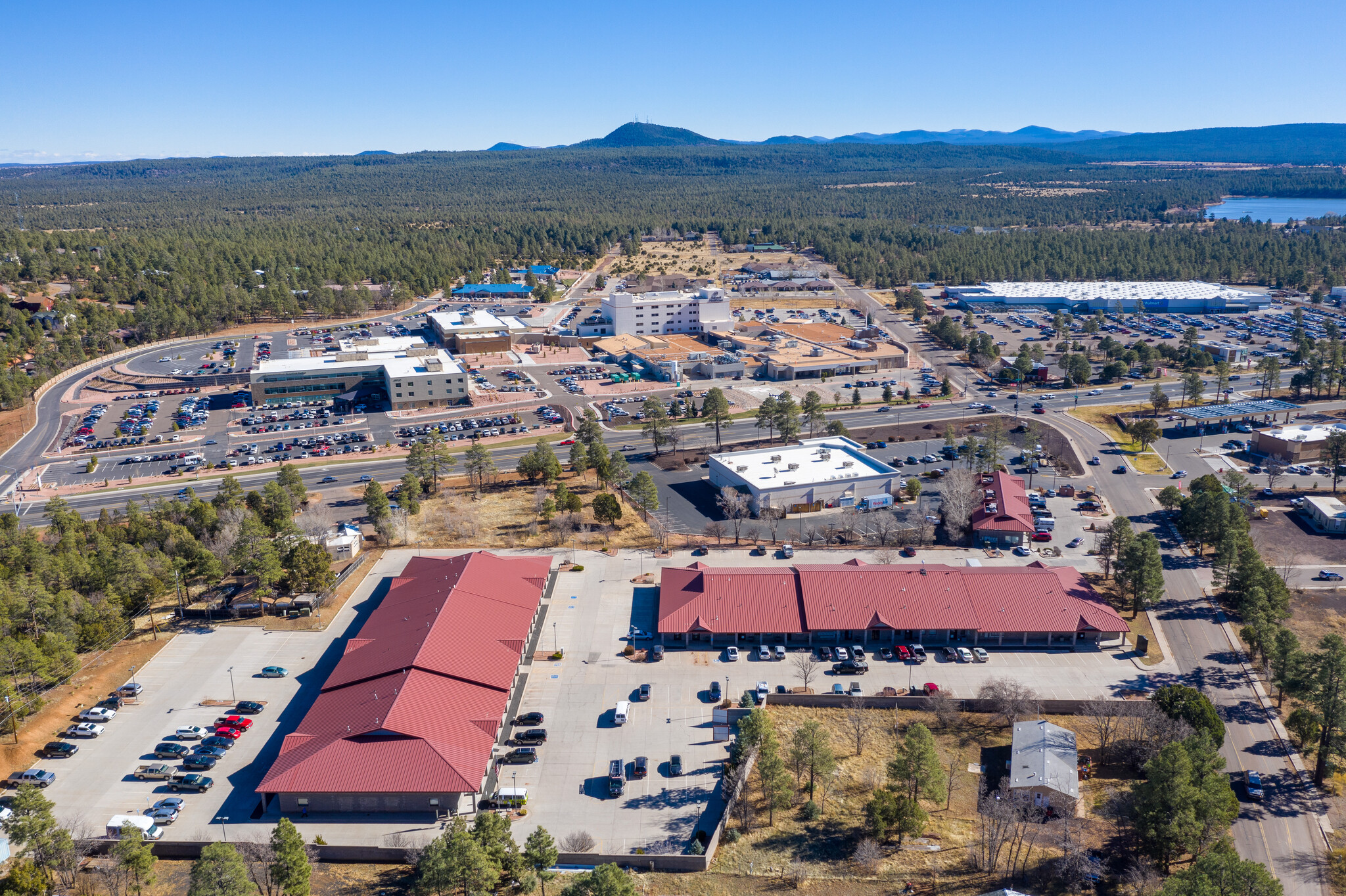 5171 Cub Lake Rd, Show Low, AZ à louer Photo de l’immeuble– Image 1 sur 8