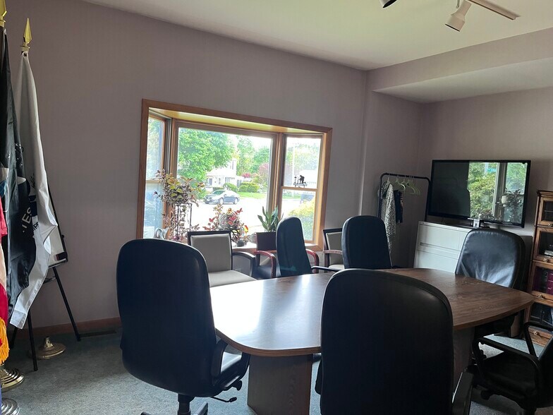 623 Post Rd, Warwick, RI à vendre - Photo de l’immeuble – Image 2 sur 23