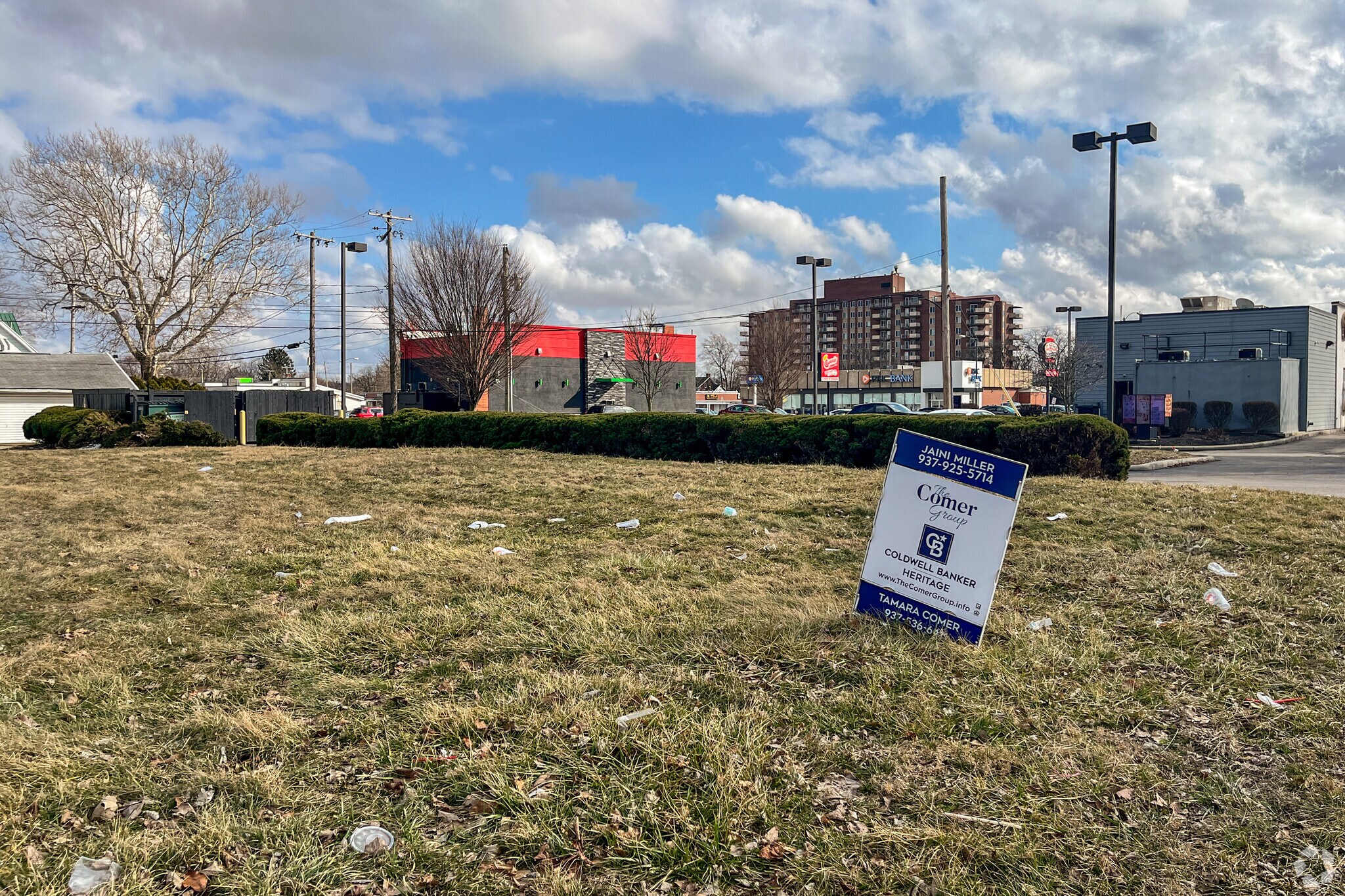26 N Belmont Ave, Springfield, OH à vendre Photo principale– Image 1 sur 8