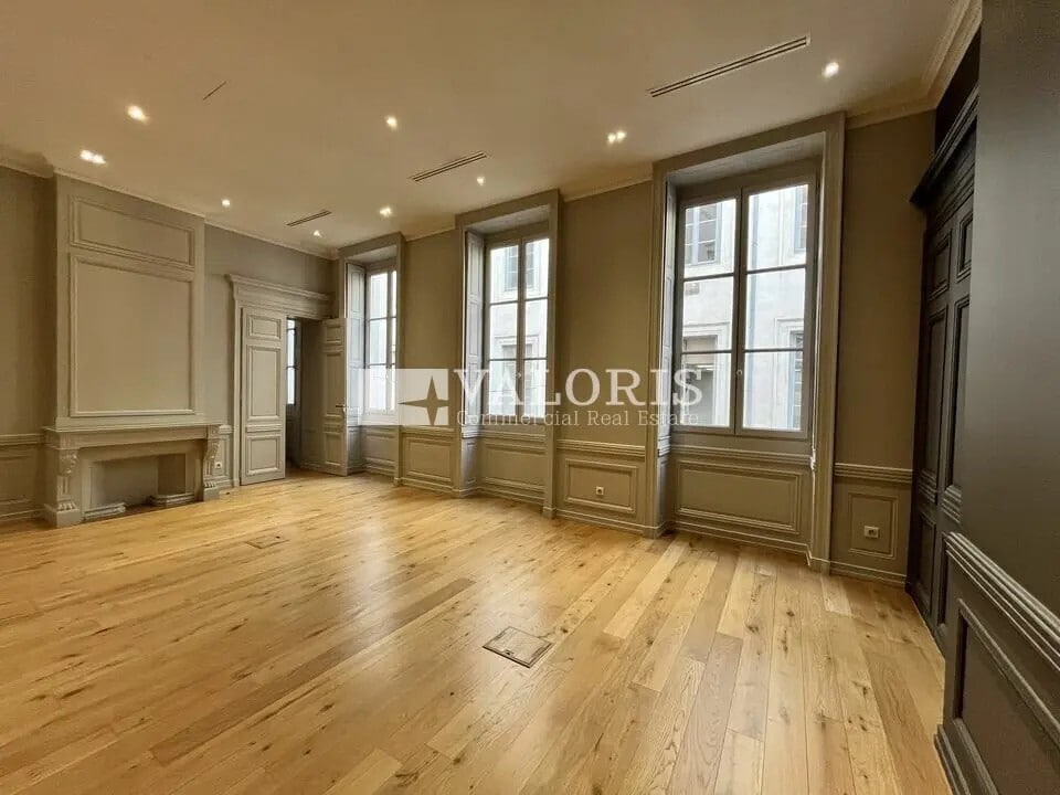 14 Rue Royale, Lyon à louer Photo intérieure– Image 1 sur 7
