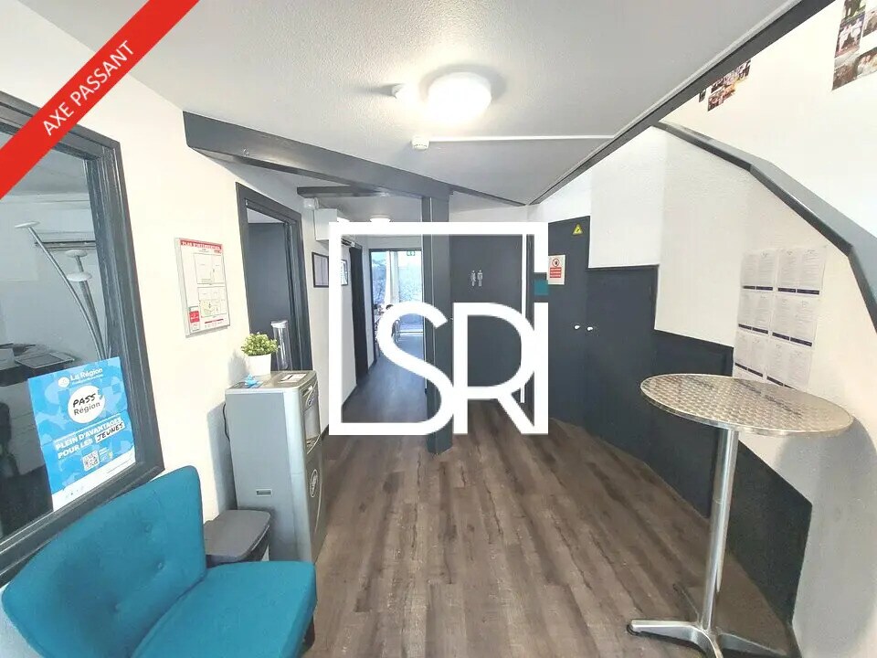 Bureau dans Clermont-Ferrand à louer Photo intérieure– Image 1 sur 21