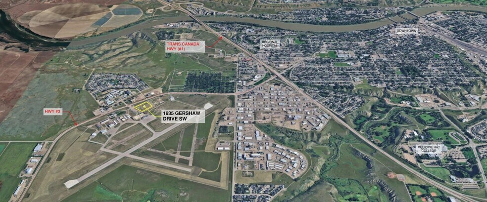 1635 Gershaw Drive SW dr, Medicine Hat, AB à vendre - Photo principale – Image 1 sur 5